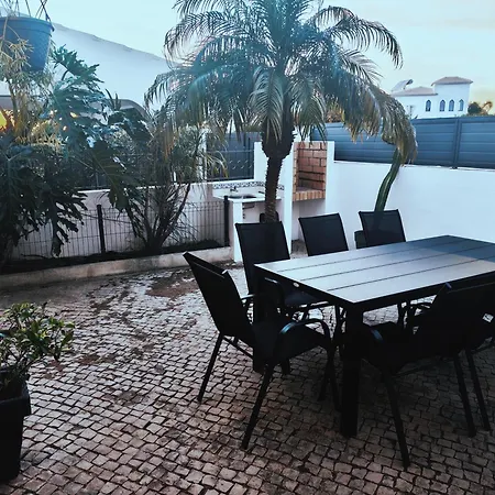 Feriehus Casa Familiar Vista Mar - 4 Quartos - Bbq E Terraco *
