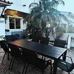 Holiday home Casa 4 Quartos Espacosa, Vista Mar A 500mts Da *