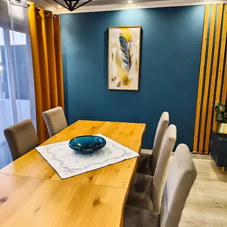 Casa Familiar Vista Mar - 4 Quartos - Bbq E Terraco בית נופש גיאה