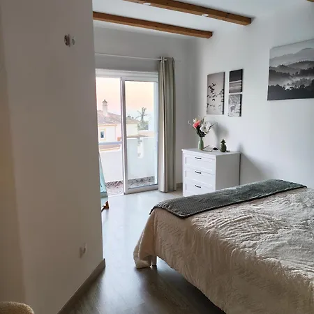 בית נופש Casa Familiar Vista Mar - 4 Quartos - Bbq E Terraco גיאה