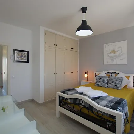 בית נופש Casa Familiar Vista Mar - 4 Quartos - Bbq E Terraco גיאה