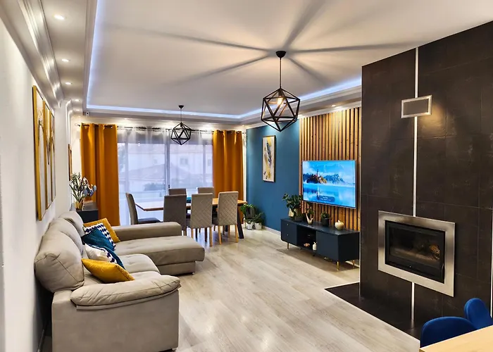 Hébergement de vacances Casa 4 Quartos Espaçosa, Vista Mar A 500mts Da