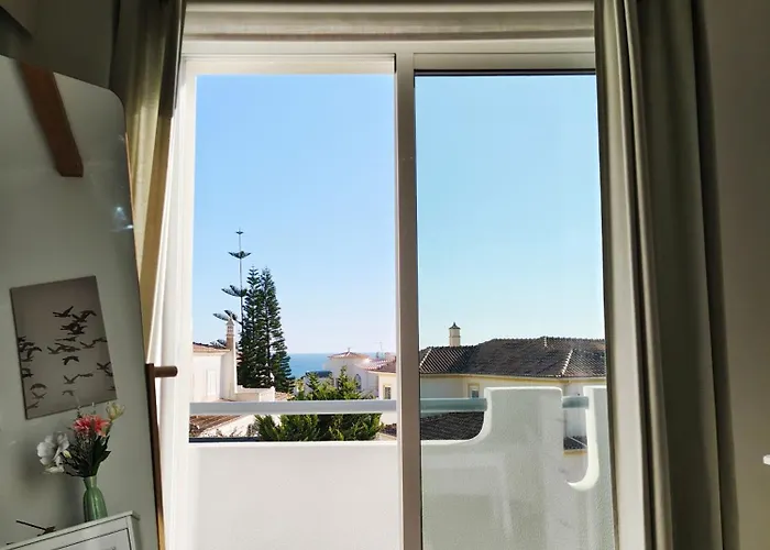 Hébergement de vacances Casa 4 Quartos Espaçosa, Vista Mar A 500mts Da *