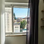Casa 4 Quartos Espacosa, Vista Mar A 500mts Da *
